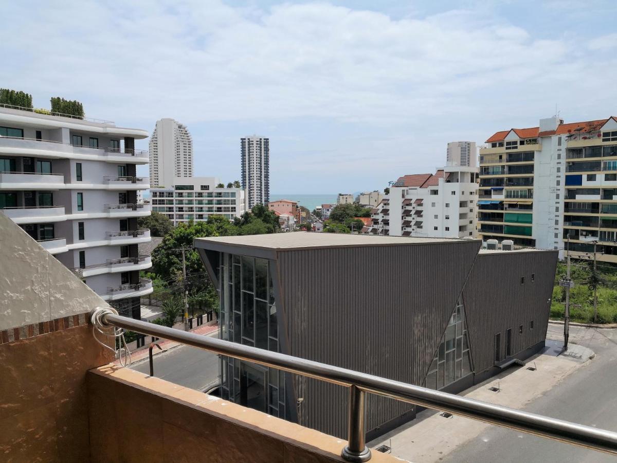 Jomtien Hill Pratamnak *